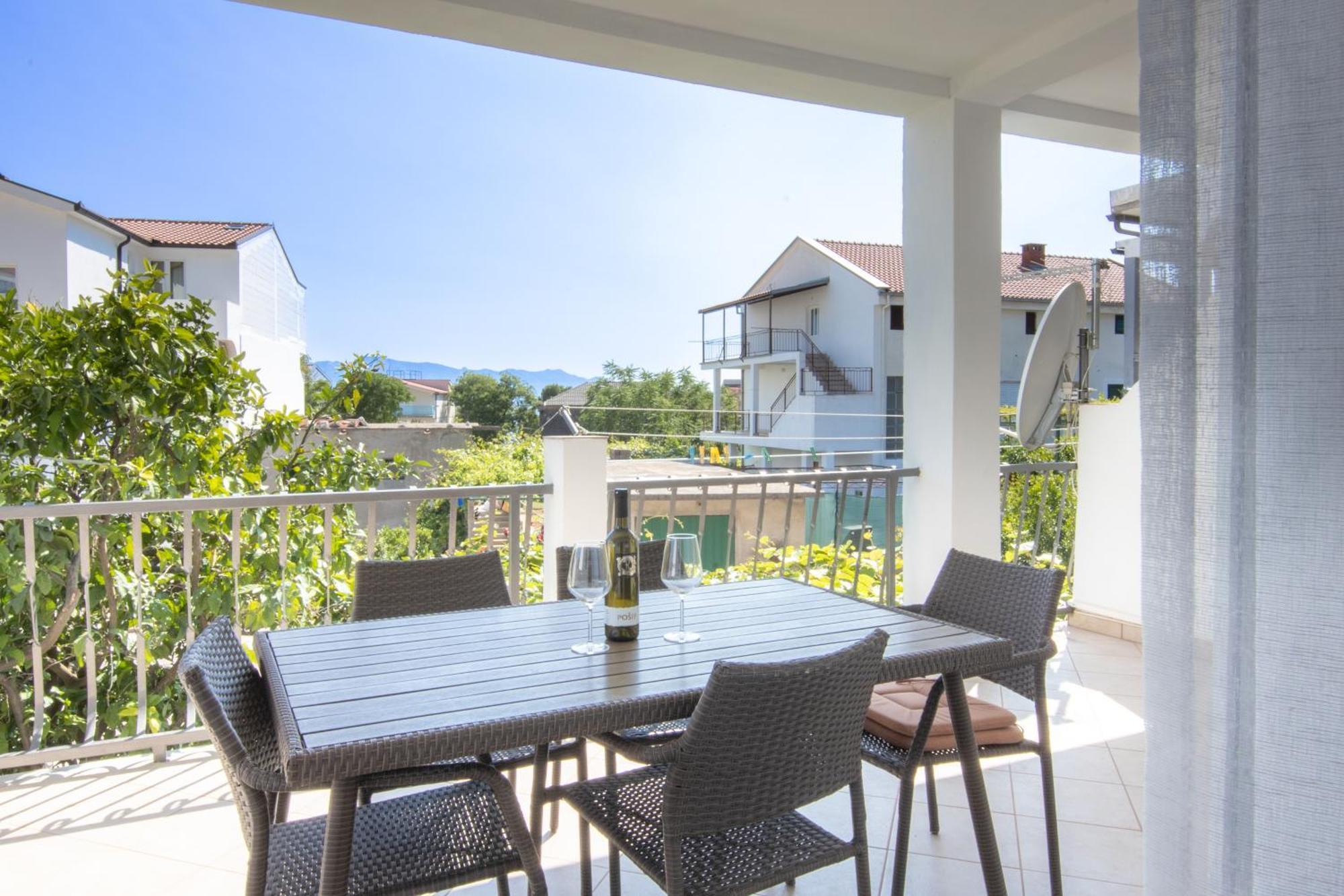זאוסטרוג Apartments Latkovic מראה חיצוני תמונה