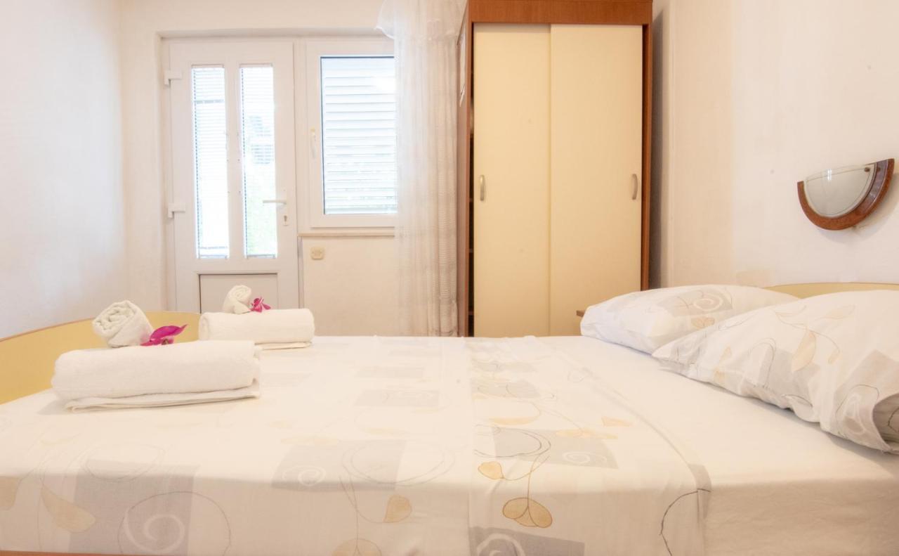 זאוסטרוג Apartments Latkovic מראה חיצוני תמונה