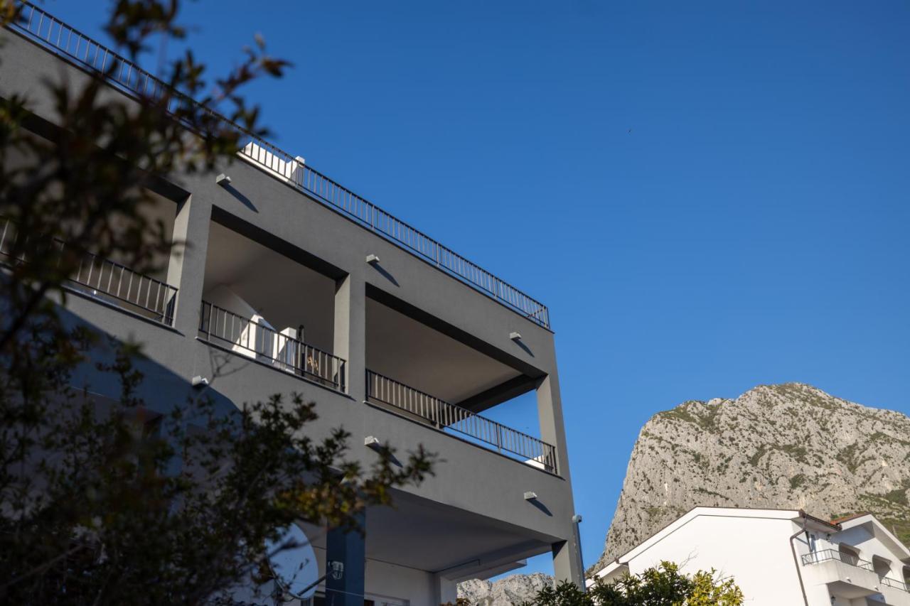 זאוסטרוג Apartments Latkovic מראה חיצוני תמונה