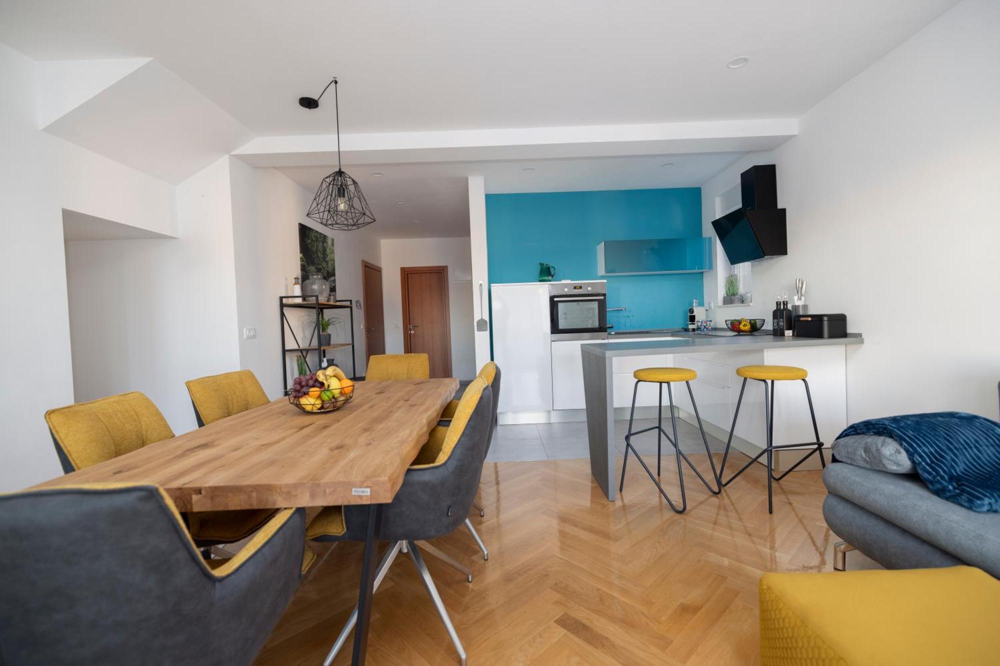 זאוסטרוג Apartments Latkovic מראה חיצוני תמונה
