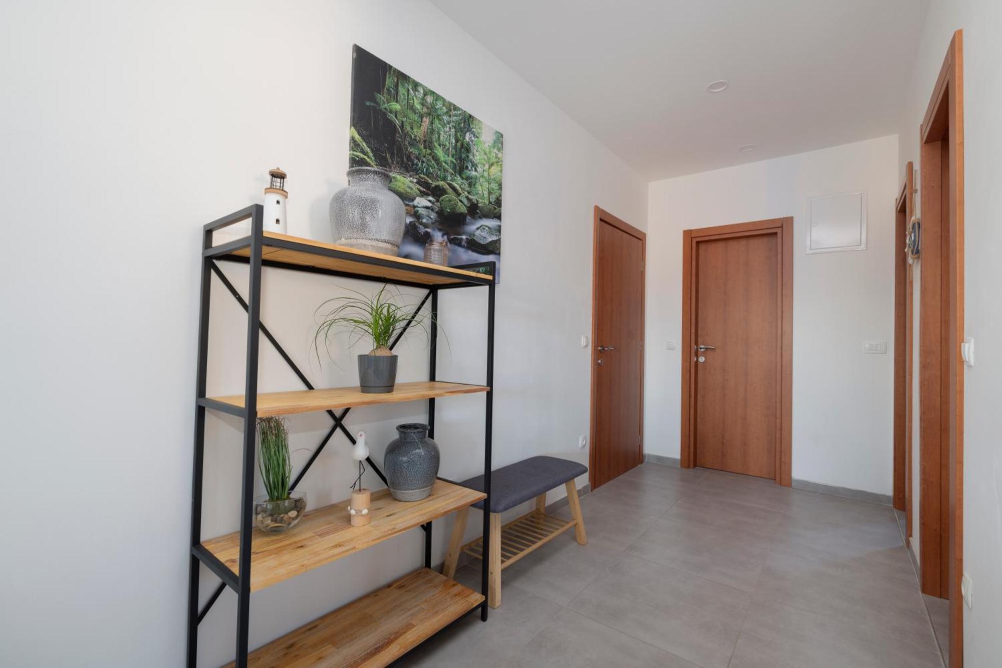 זאוסטרוג Apartments Latkovic מראה חיצוני תמונה
